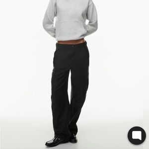 Aritzia TNA Troop Cargo Pants (8R)